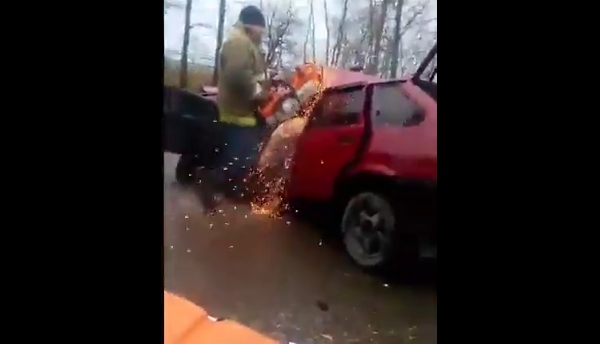 Видео потерпевшие. П.Верхнеднепровский Смоленская область происшествия и криминал. Авария в Дорогобуже Смоленской обл. Авария Дорогобуж Струково сегодня.