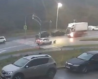 Видео: В Смоленске водитель сбил ребенка и скрылся с места происшествия